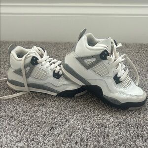 Preschool 11C White and Gray Nike Jordan Sneakers - Classic Style